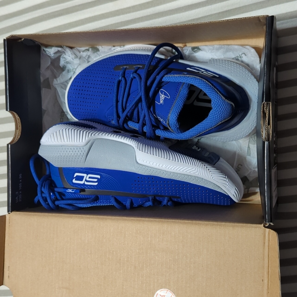 Under Armour Shoes